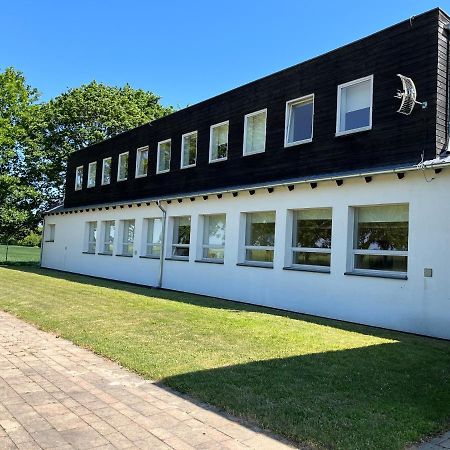 Хостел Osrodek Konferencyjno-Wypoczynkowy Chojna Экстерьер фото