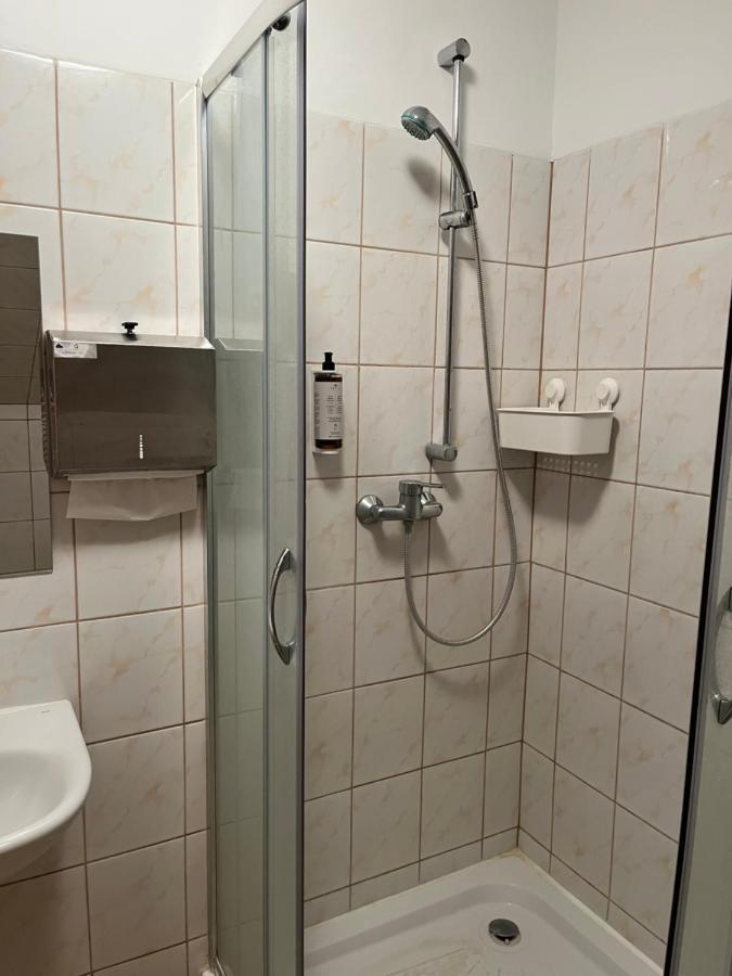 Хостел Osrodek Konferencyjno-Wypoczynkowy Chojna Экстерьер фото